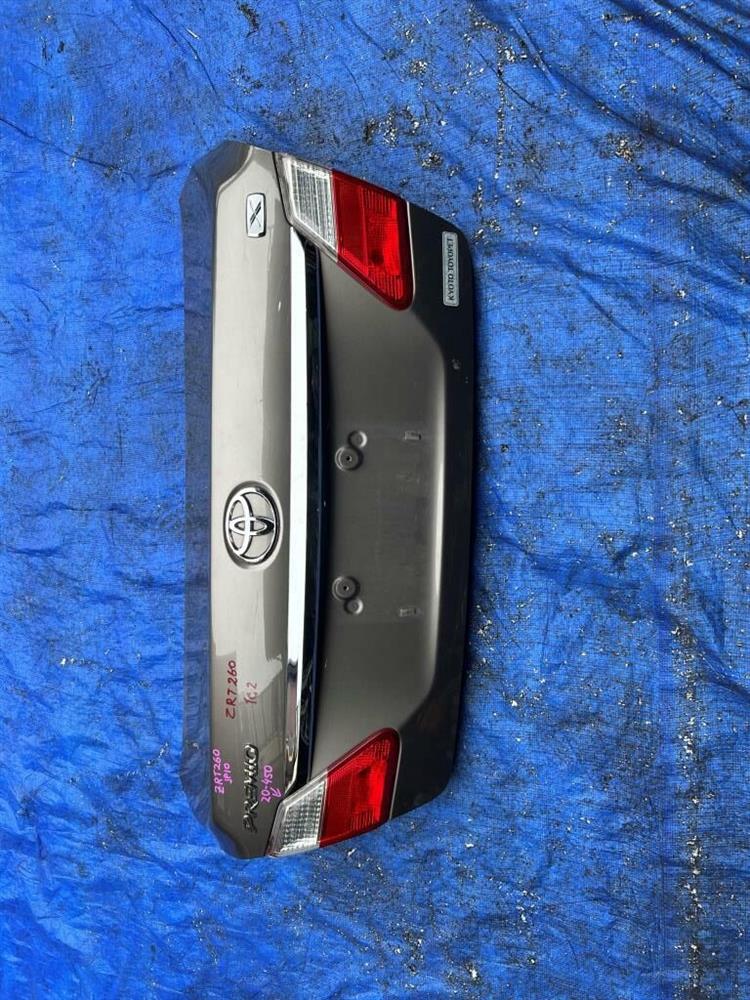 Крышка багажника Тойота Премио в Уренгое 240654