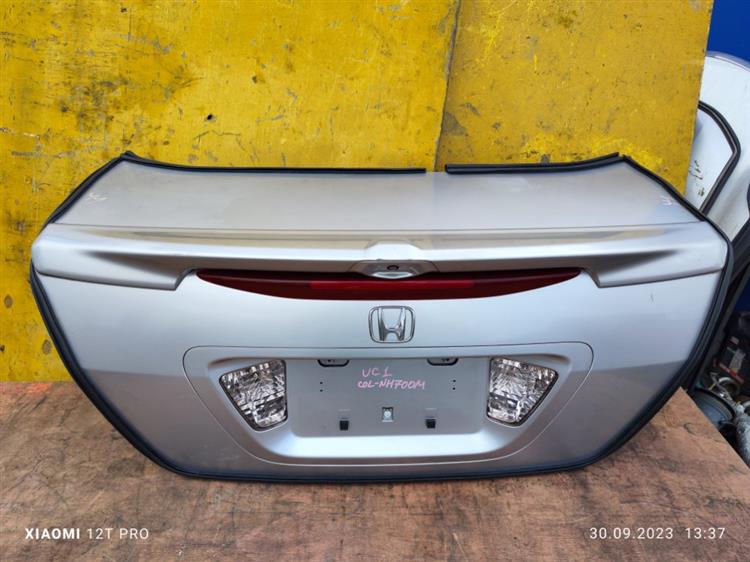 Крышка багажника Хонда Инспаер в Уренгое 652201
