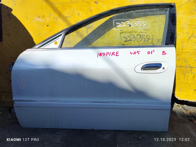 Дверь Хонда Инспаер в Уренгое 66065